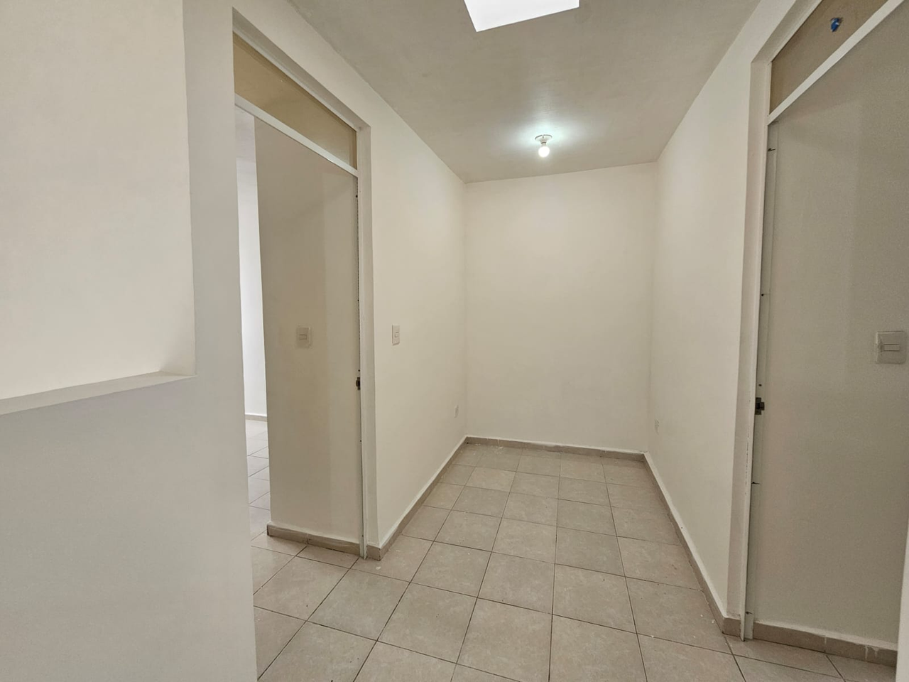Casa en Venta-C. Sabiduría, Fraccionamiento Parques Zafiro Azúl Real, García, N.L. - Vista 4