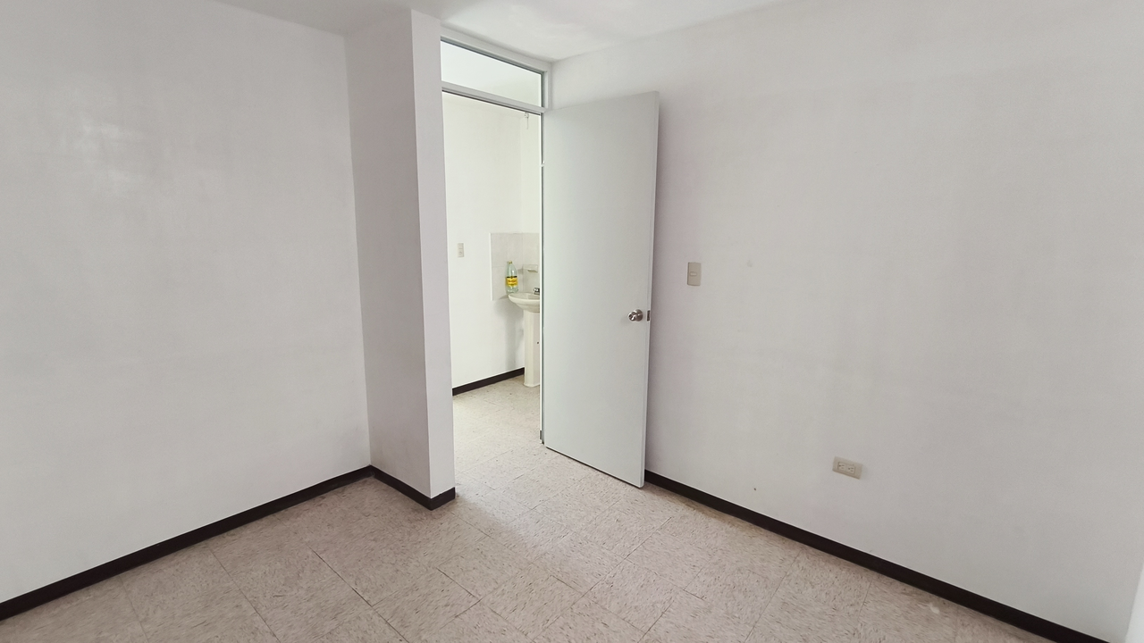 Departamento en Venta-Calle Portal Rayones #413-A, Fraccionamiento Portal de Lincoln, García, Nuevo León, C.P. 66013. - Miniatura 25
