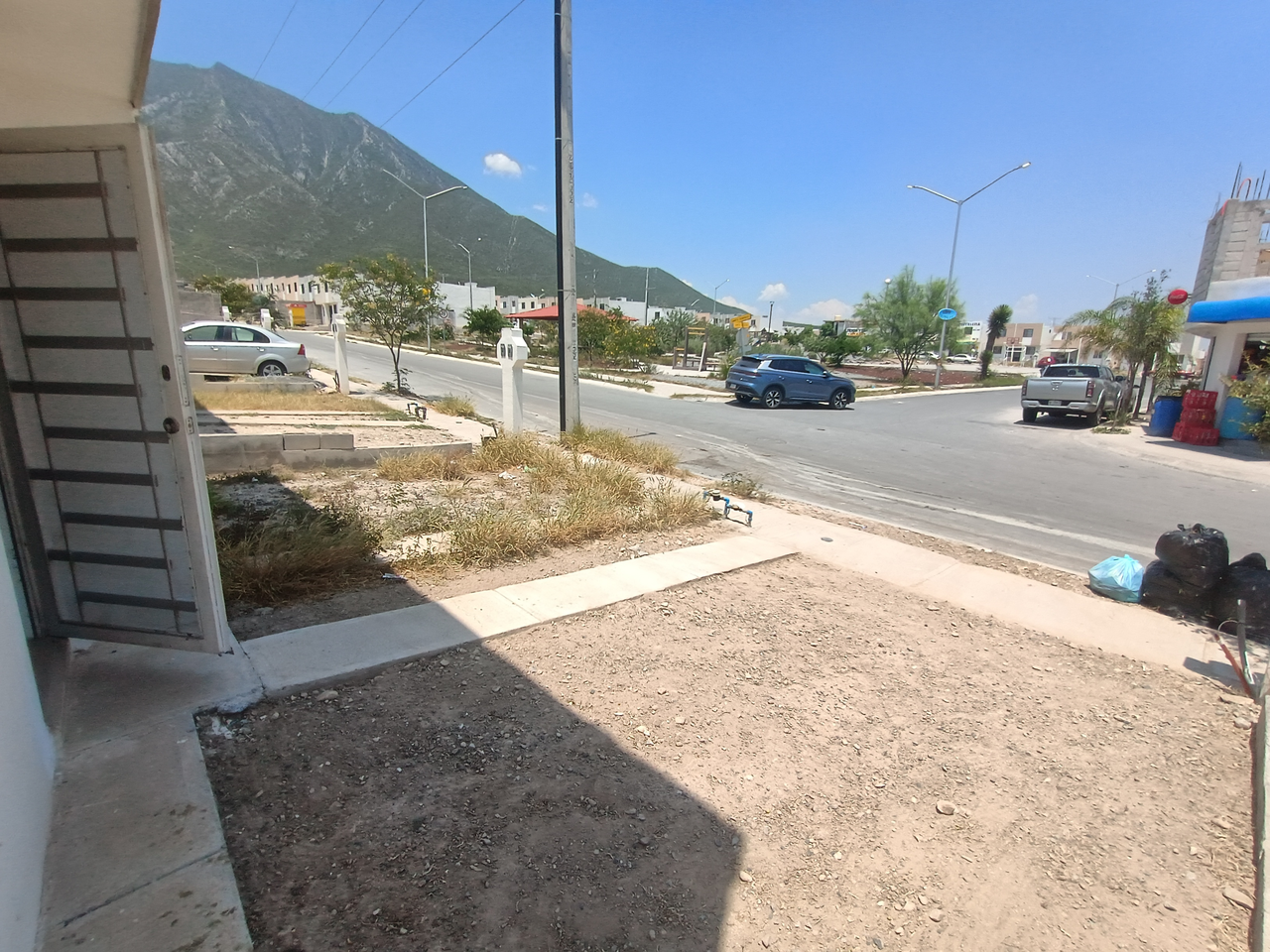 Casa en venta - Calle Santo Domingo 419-A, Vivienda "AP-A" (Mza. 832, Lote 7), Fraccionamiento "Valle de Lincoln Sector El Fraile" 2da. Etapa, García, Nuevo León, C.P. 66023. - Miniatura 21