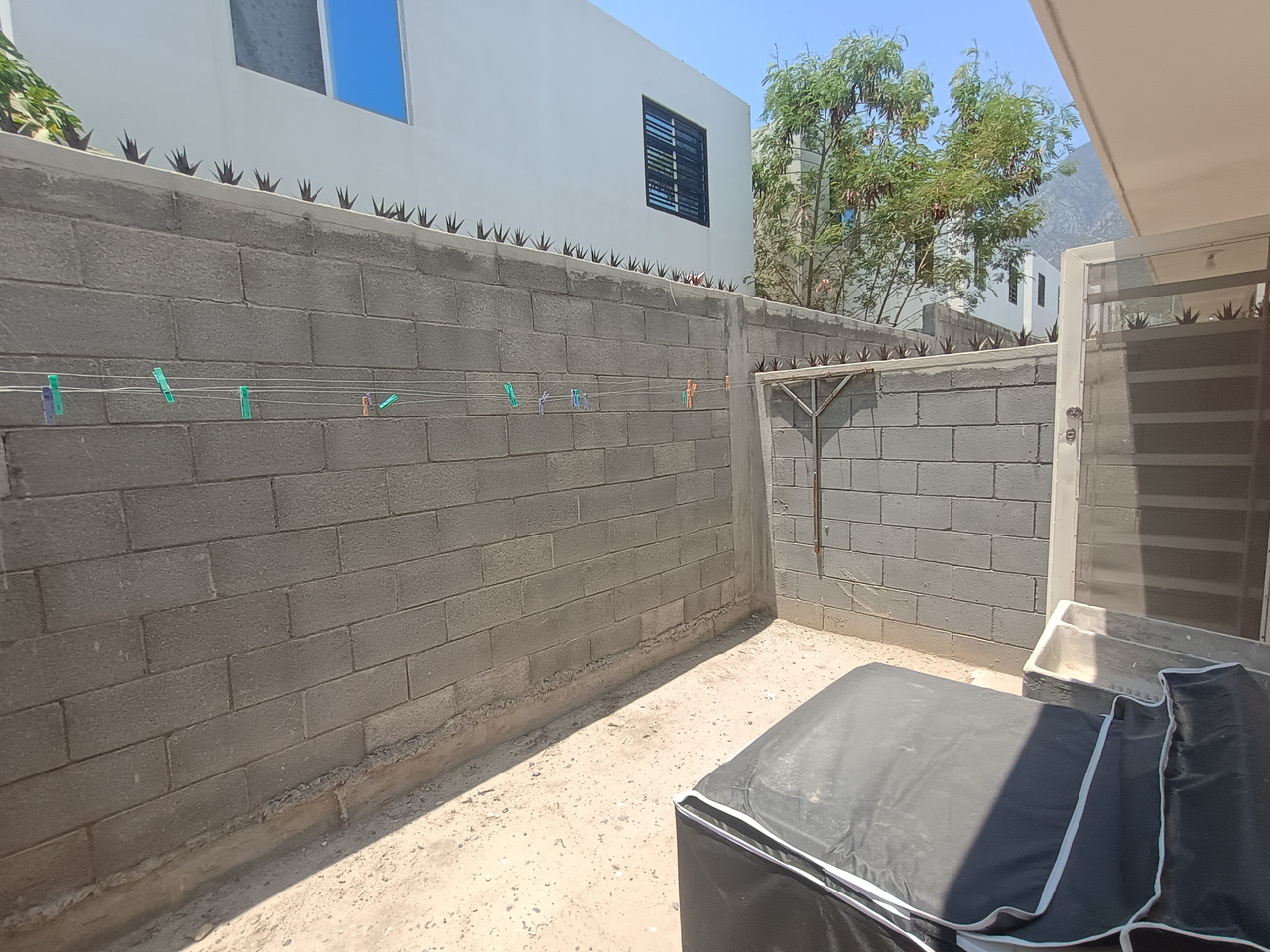 Casa en venta - Calle Santo Domingo 419-A, Vivienda "AP-A" (Mza. 832, Lote 7), Fraccionamiento "Valle de Lincoln Sector El Fraile" 2da. Etapa, García, Nuevo León, C.P. 66023. - Miniatura 9