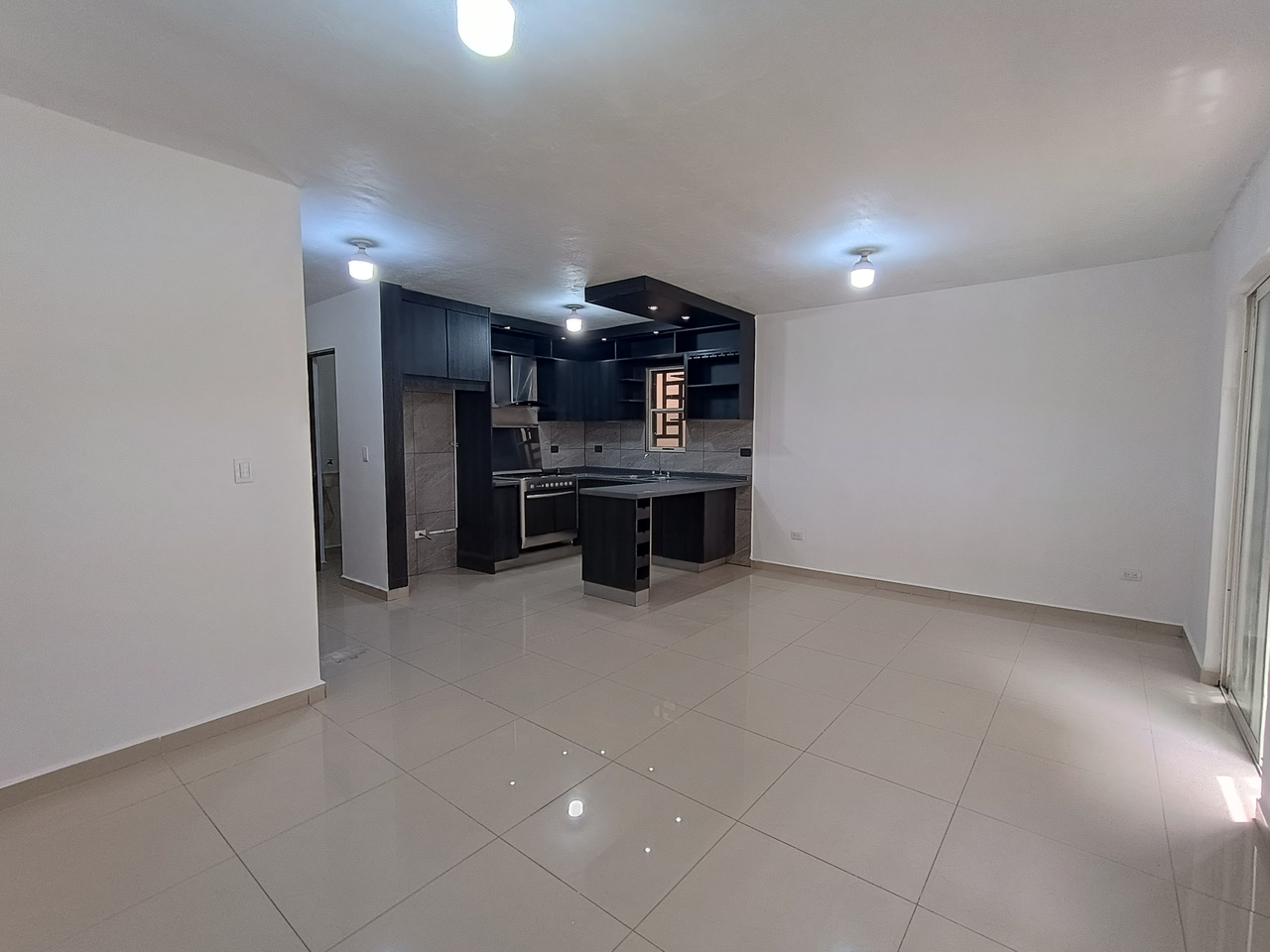 Casa en Venta-Lirio, Evante residencial, Guadalupe - Foto 1
