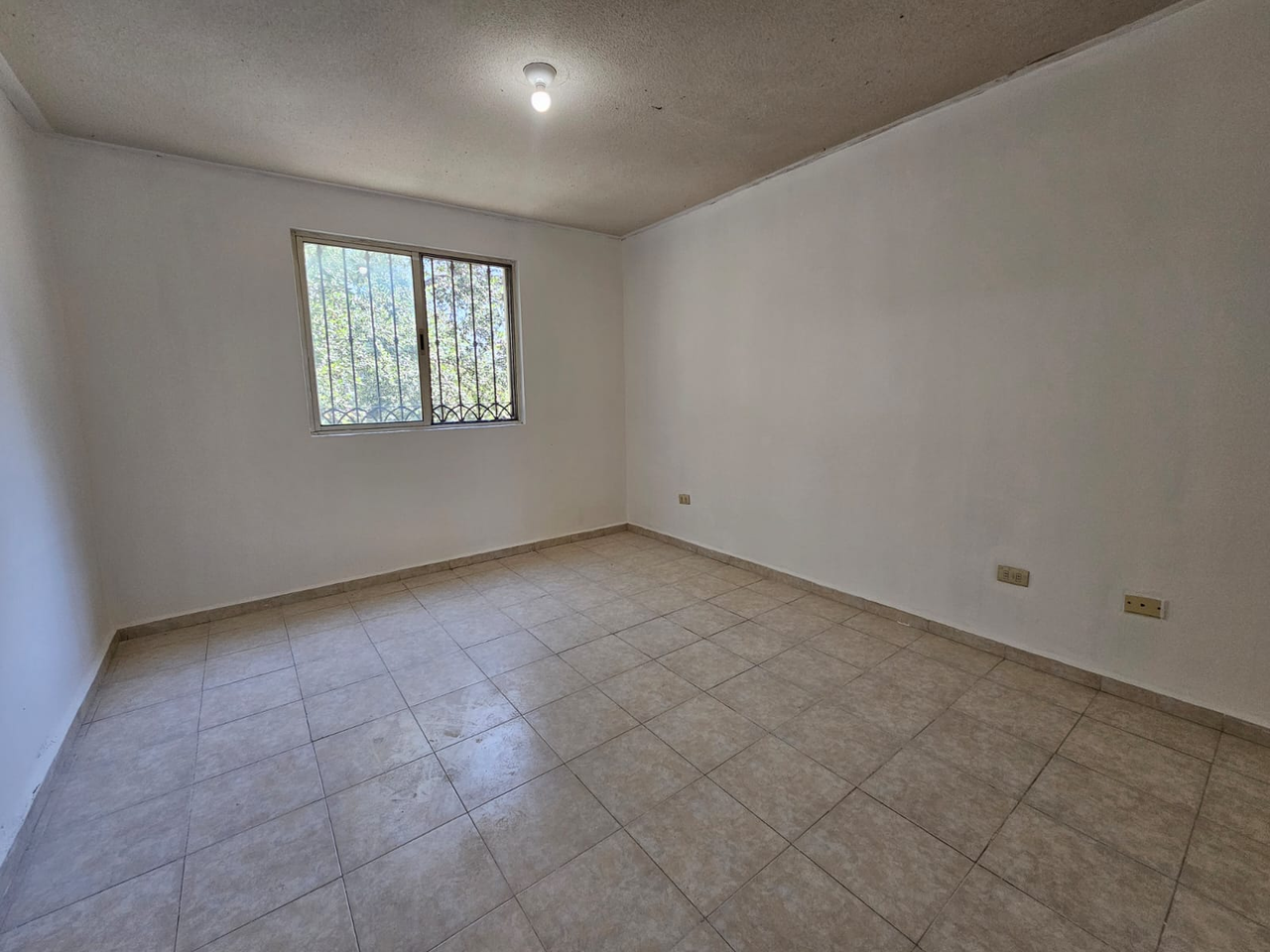 Casa en Venta-Lyon, Cumbres San Agustín, Monterrey, N.L. - Miniatura 13
