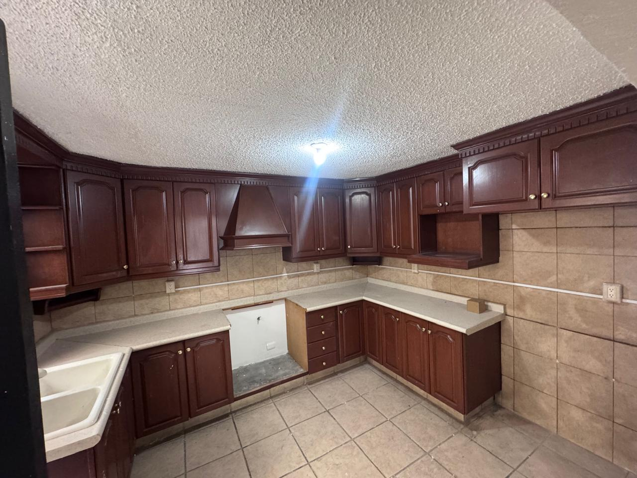 Casa en Venta en Fuentes de san miguel, Guadalupe | 3 Recámaras, 125 m² - Miniatura 34