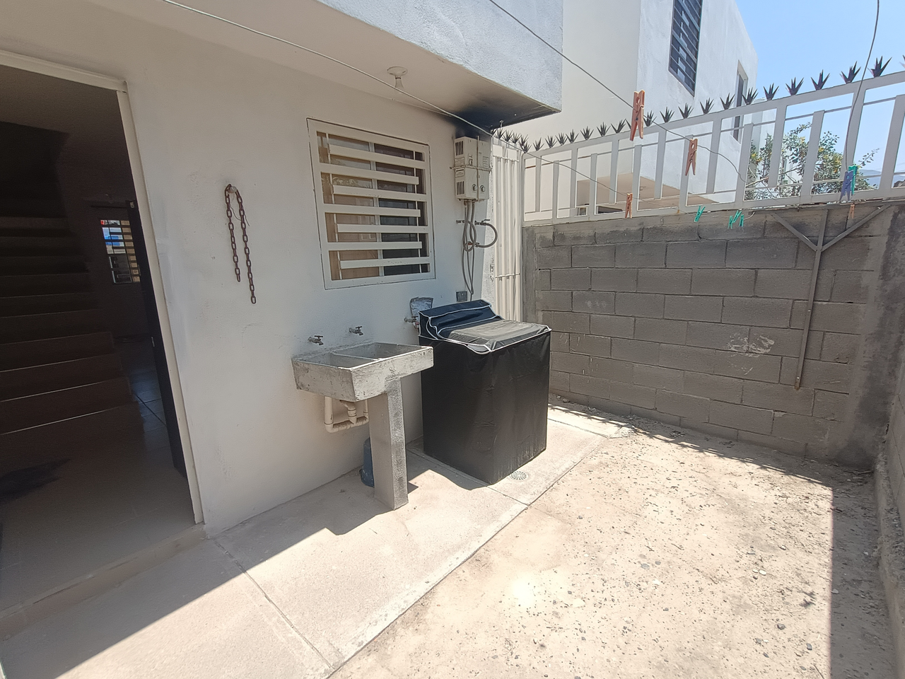Casa en venta - Calle Santo Domingo 419-A, Vivienda "AP-A" (Mza. 832, Lote 7), Fraccionamiento "Valle de Lincoln Sector El Fraile" 2da. Etapa, García, Nuevo León, C.P. 66023. - Miniatura 8