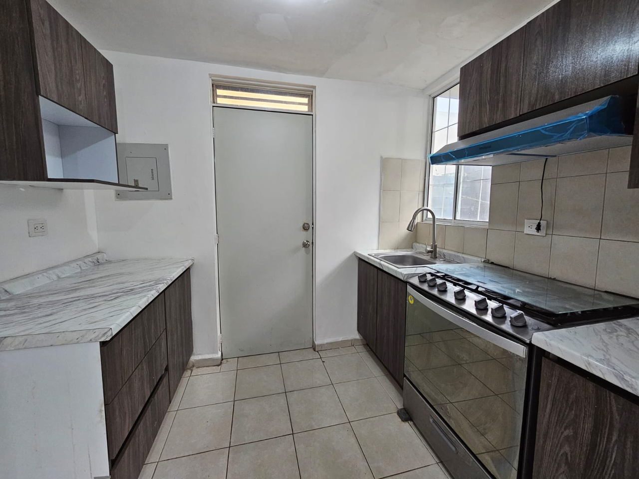 Casa en Venta-C. Sabiduría, Fraccionamiento Parques Zafiro Azúl Real, García, N.L. - Miniatura 8