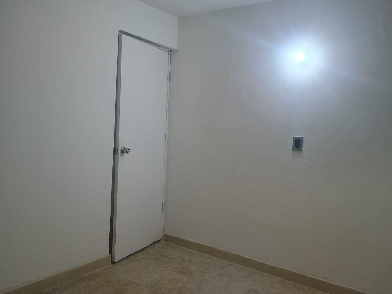 Casa en Venta-Nogales, Hacienda las Puentes, San Nicolás de los Garza, Nuevo León. - Miniatura 17