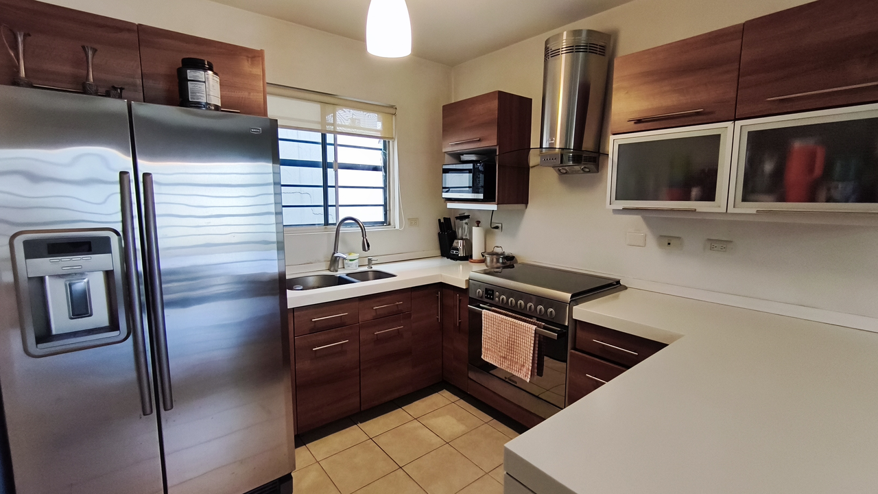 Casa en venta-Calle Cóndor No. 801, lote 11, manzana 189, fraccionamiento Santa Cecilia Residencial, Segundo Sector, C.P. 66367, municipio de Santa Catarina, Nuevo León. - Miniatura 6