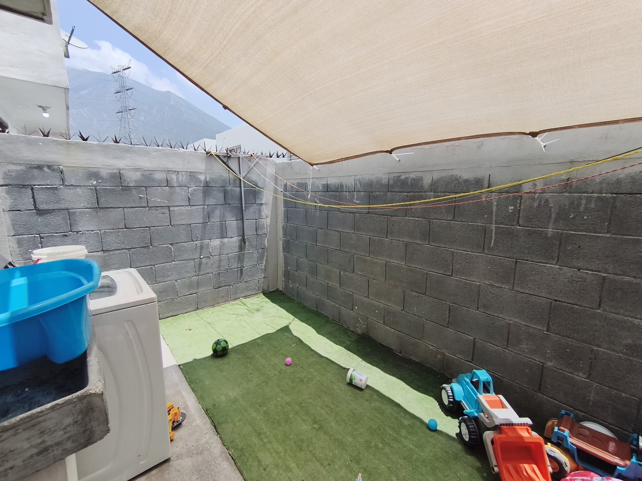 Casa en venta - Calle Benedictos 204-A, Fraccionamiento Valle de Lincoln (Sector El Fraile 2da Etapa), García, Nuevo León, C.P. 66023. - Miniatura 9