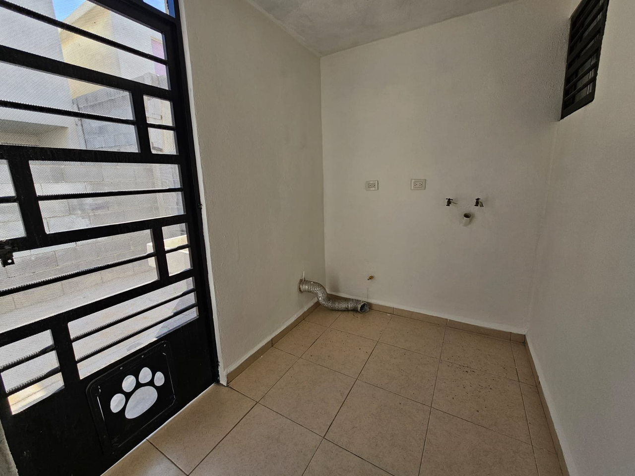 Casa en Venta-C. Sta. Fátima, Col. Santa María, Sector Santa Fátima, García, N.L - Miniatura 14