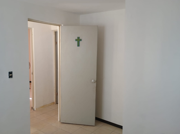 Casa en Venta en Fraccionamiento San Juan, Juárez | 2 Recámaras, 1.5 Baños - Miniatura 5