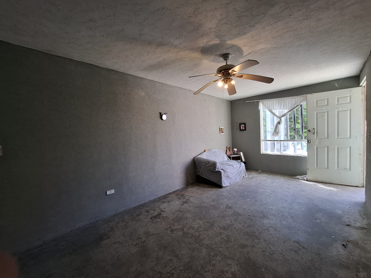 Casa en Venta en Valle de Lincoln Sector San José, García | 2 Recámaras - Vista 2