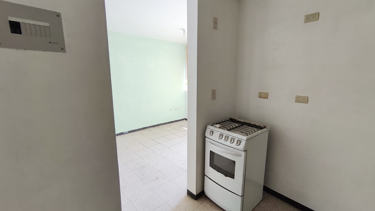 Departamento en Venta-Calle Portal Rayones #413-A, Fraccionamiento Portal de Lincoln, García, Nuevo León, C.P. 66013. - Miniatura 7