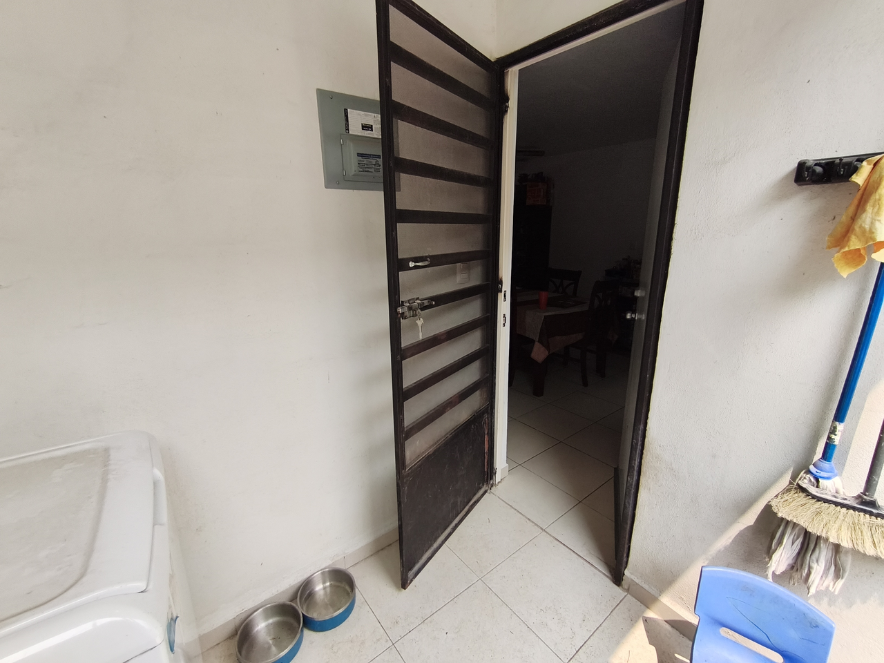 Casa en Venta-Calle San Norberto #919, Lote 10, Manzana 358, Fraccionamiento Santa María Cuarto Sector (6ta Etapa), García, Nuevo León, C.P. 66037. - Miniatura 5