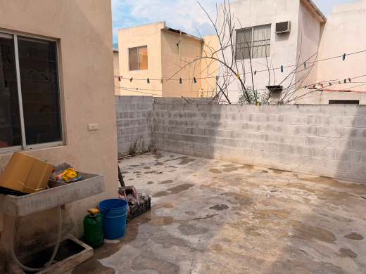 Casa en venta-Río Colorado 909, Mz. 135, Lt. 175, Fracc. Bosques La Huasteca, Santa Catarina, Nuevo León, México. - Vista 3
