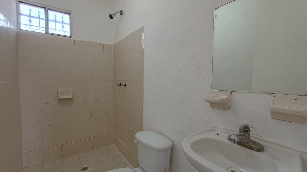Casa en Venta en Los Cometas, Juárez | 2 Recámaras, Cochera - Miniatura 13