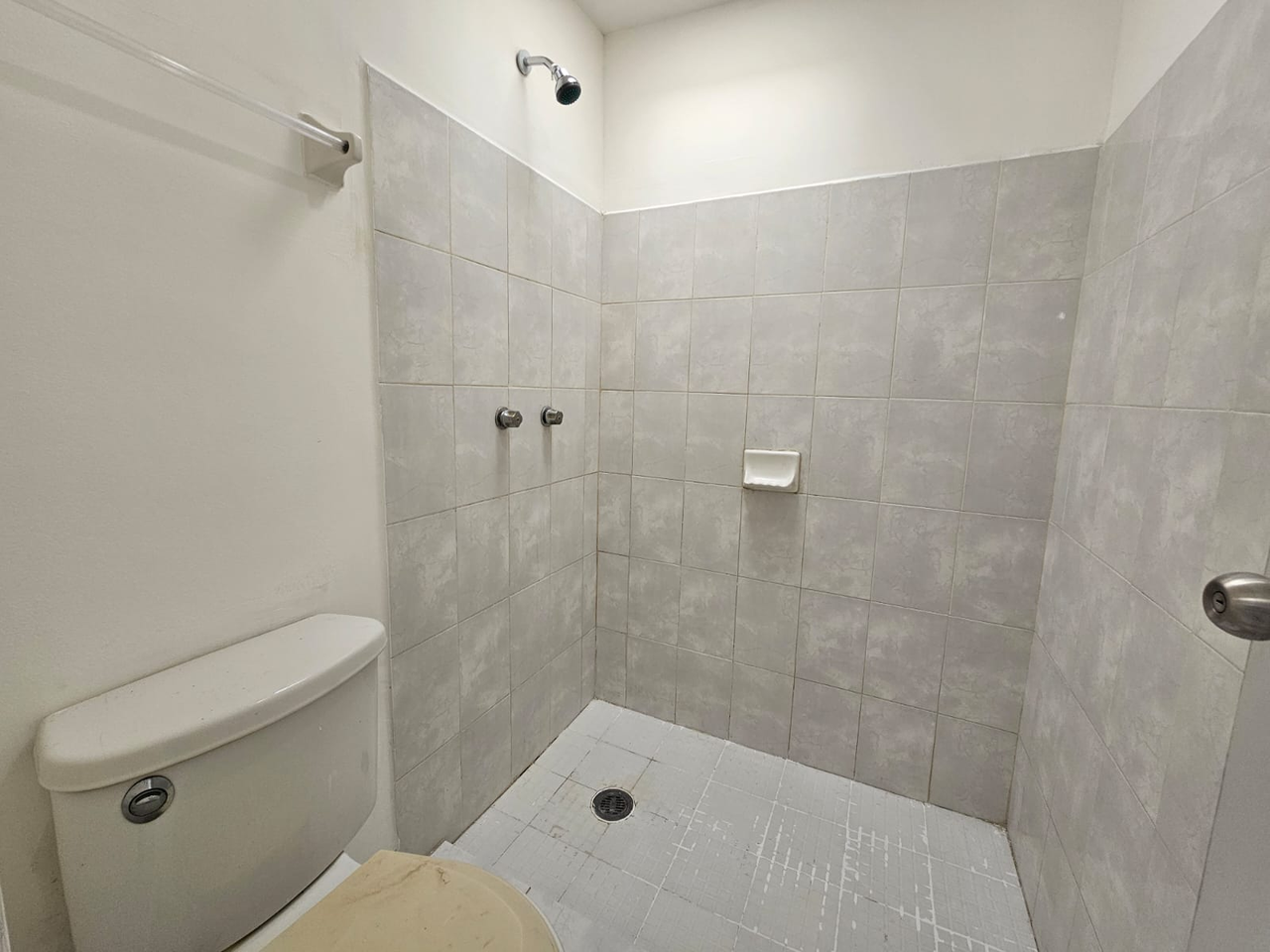 Casa en Venta-C. Fluorita, Col. Parques Diamante, García, N.L. - Miniatura 8