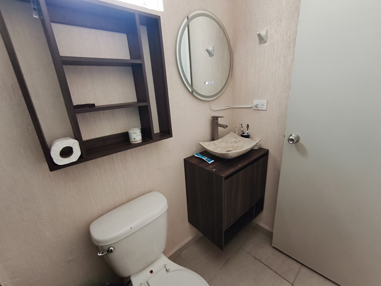 Casa en venta - Calle Benedictos 204-A, Fraccionamiento Valle de Lincoln (Sector El Fraile 2da Etapa), García, Nuevo León, C.P. 66023. - Miniatura 23