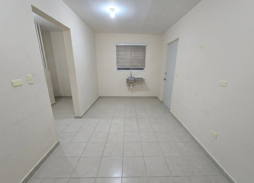 Casa en venta-Valle de Magnolias 419, Lote 15, Manzana 67, Fracc. Residencial Valle Azul, Apodaca, Nuevo León, México. - Vista 2