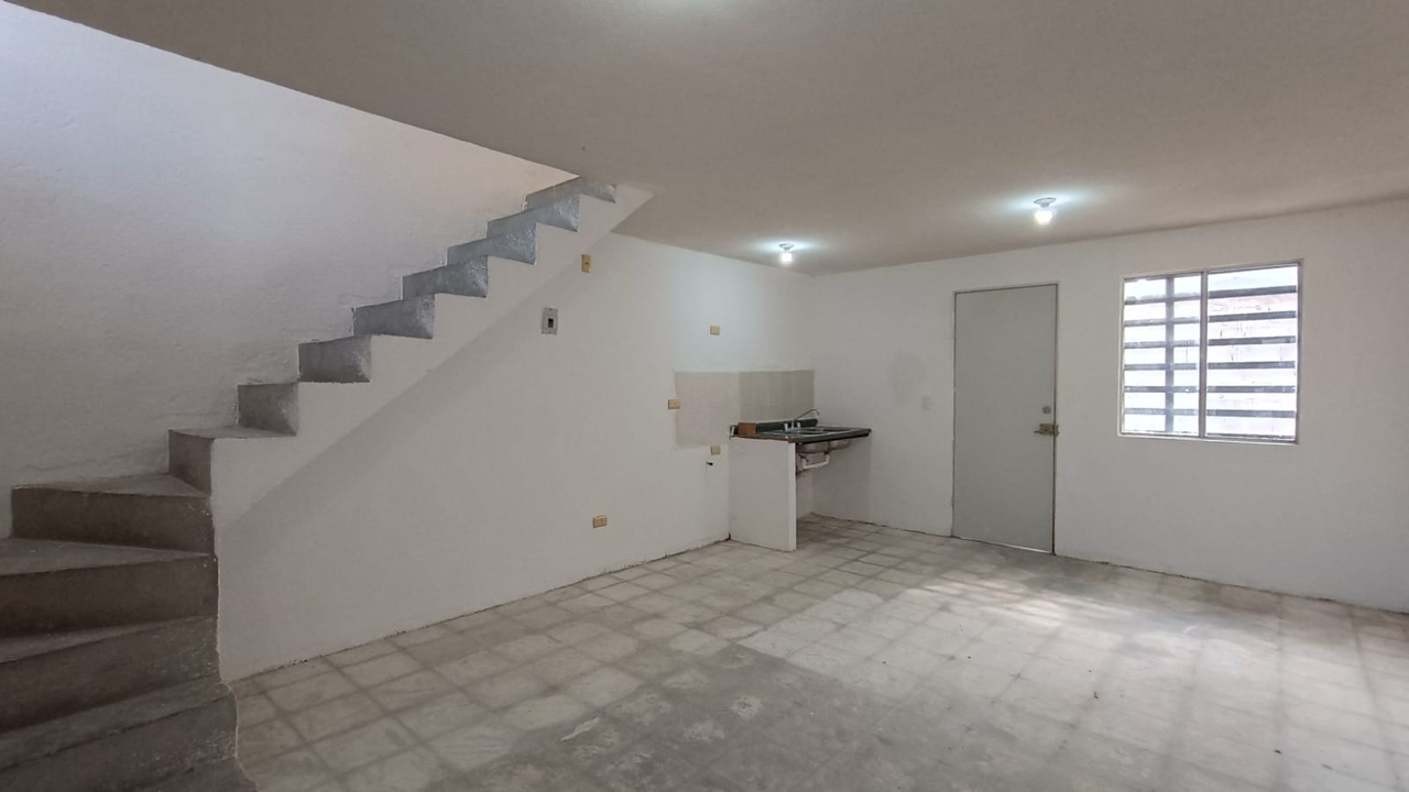 Casa en Venta en Real de Palmas, General Zuazua | 2 Recámaras - Foto 1