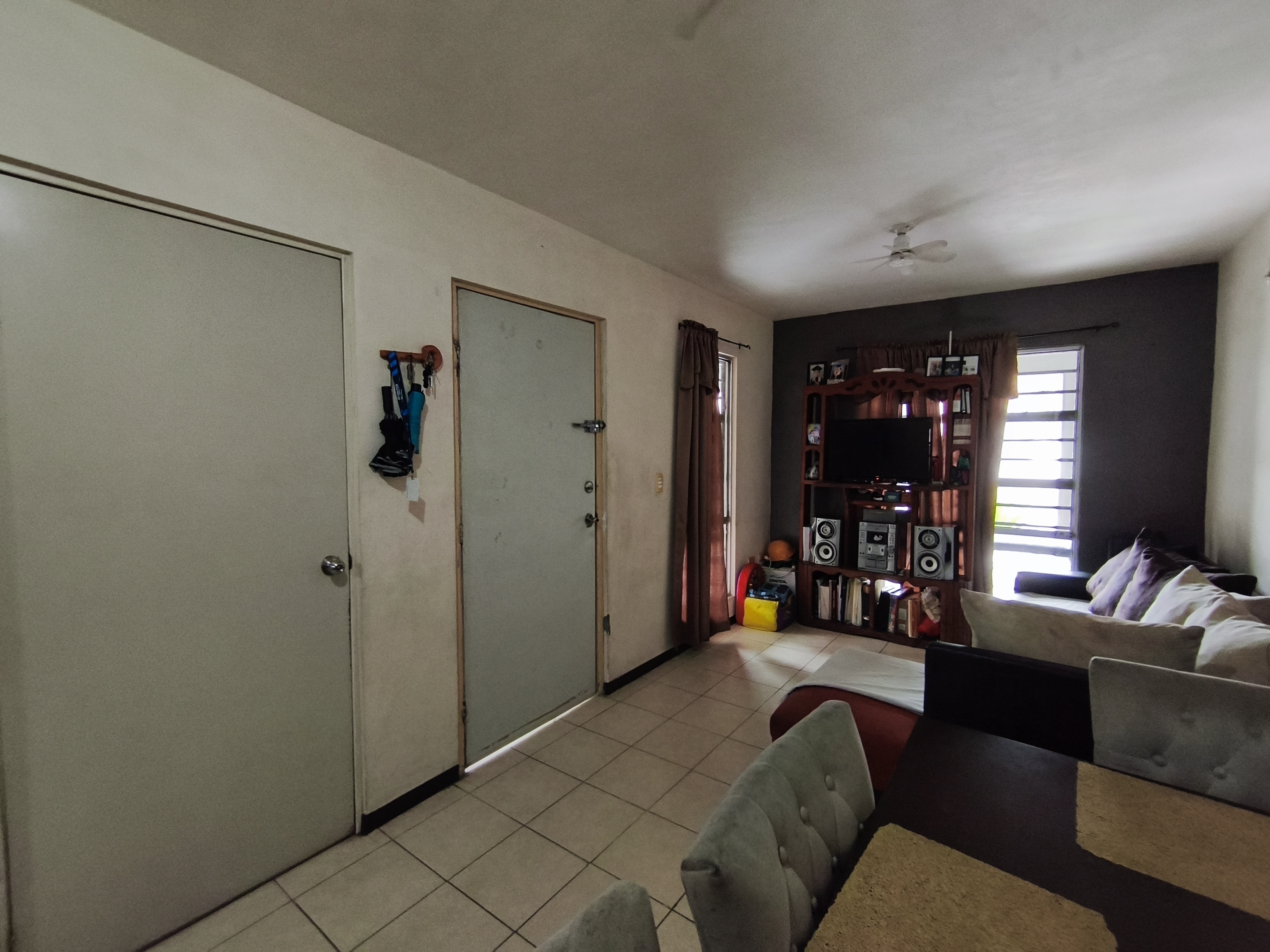 Casa en venta-Buenos Aires 217, Fracc. Renaceres Residencial 3er Sector, C.P. 66614, Ciudad Apodaca, Nuevo León, México. - Vista 3